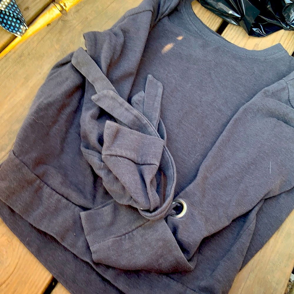 sweatshirt